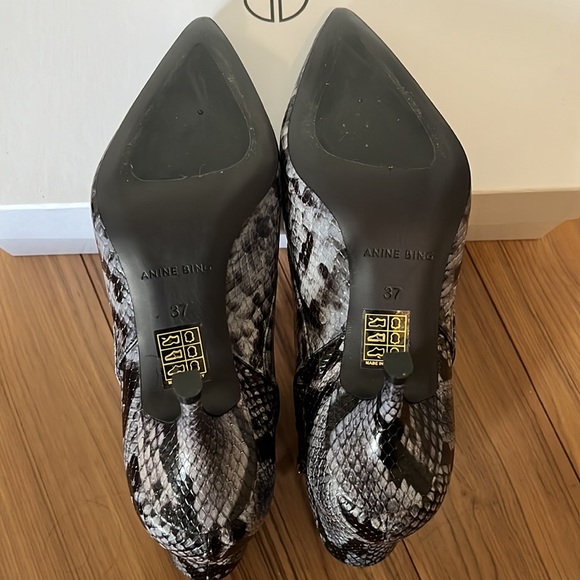 Anine Bing Ava boots in blue python - Picture 6 of 6